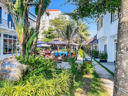 Sea Breeze Resort, Primary image