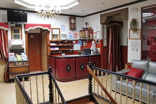 Pensão França, Reception