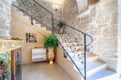 Heritage Hotel Life Palace, Lobby