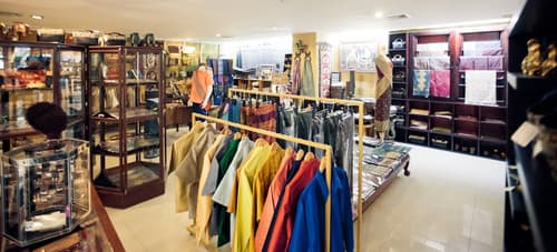 Champasak Grand Hotel, Gift shop