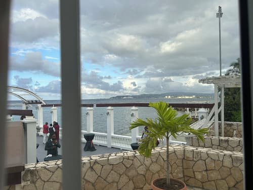 Waters Edge Guest House, Room