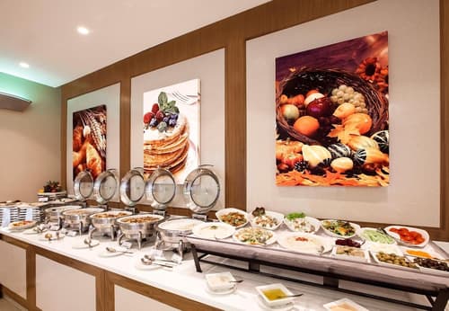 Al Sarab Hotel, Restaurant