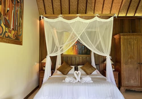 Sawah Indah Villa, Room