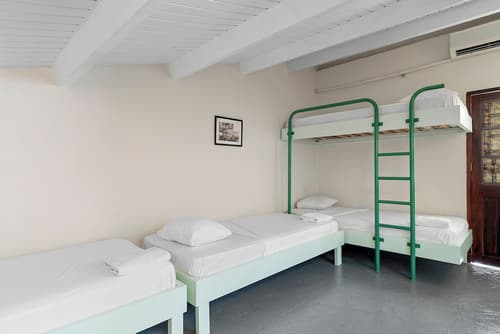 The Ritz Hostel, Room