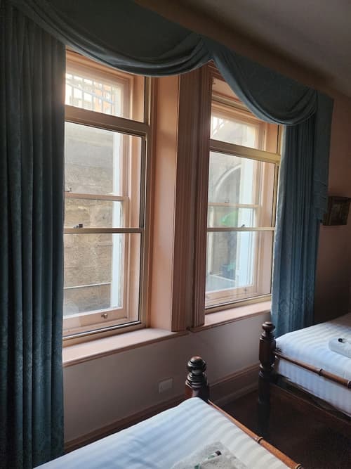 The Macquarie Hotel, Room