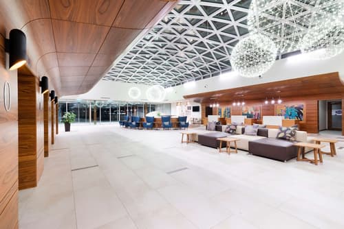 DoubleTree by Hilton Krakow Hotel & Convention Center, Lobby