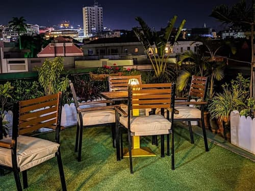 Central Hotel Tana, Terrace/patio