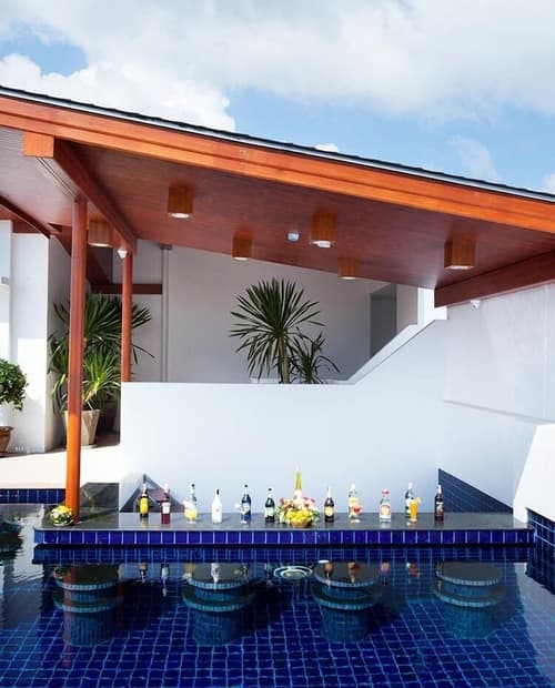 Rawai Princess Hotel, Poolside bar