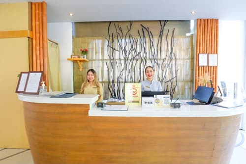 Bandara Beach Resort, Phuket, Reception