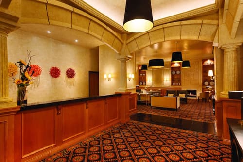 Executive Hotel Le Soleil New York, Lobby