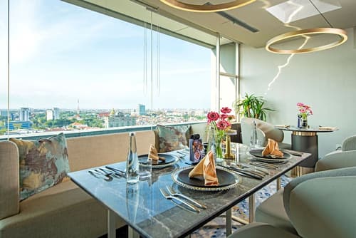 HARRIS Hotel & Conventions Gubeng Surabaya, Restaurant