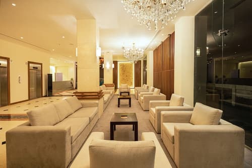 Pearl Grand By Rathna, Lobby sitting area