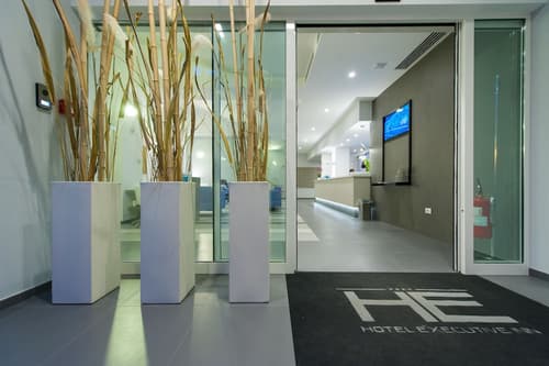 Hotel Executive Inn, Primary image