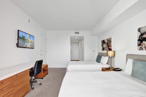 Beachwalk Resort, Room