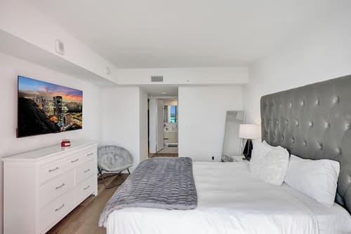 Beachwalk Resort, Room