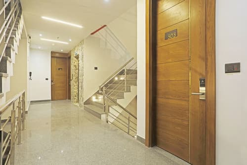 Hotel Mehul International -Near New Delhi Railway Station, Paharganj & Connaught Place, Interior entrance