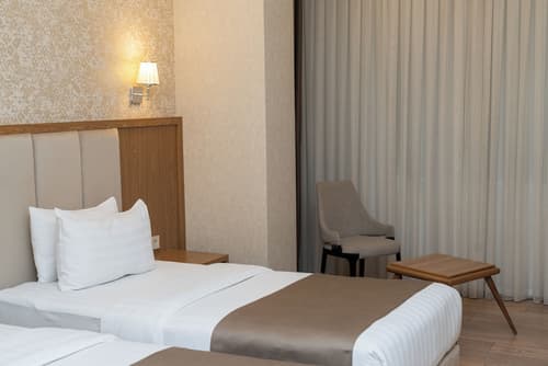 Al Anvar Hotel, Room