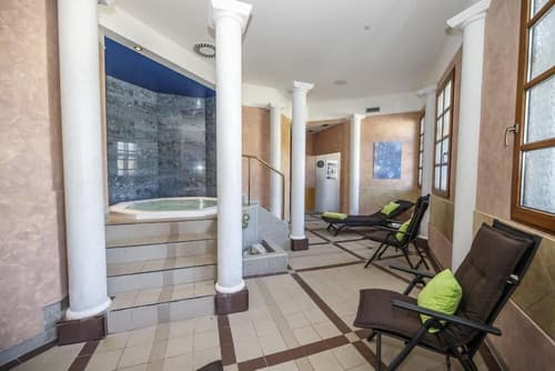 Wellness hotel Jean de Carro, Jetted tub