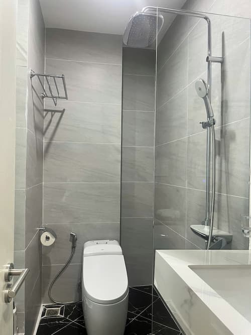 Triland Hillside, Bathroom