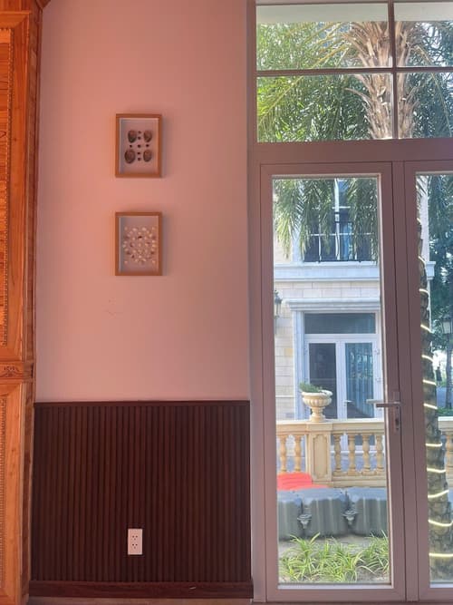 Triland Hillside, Lobby sitting area