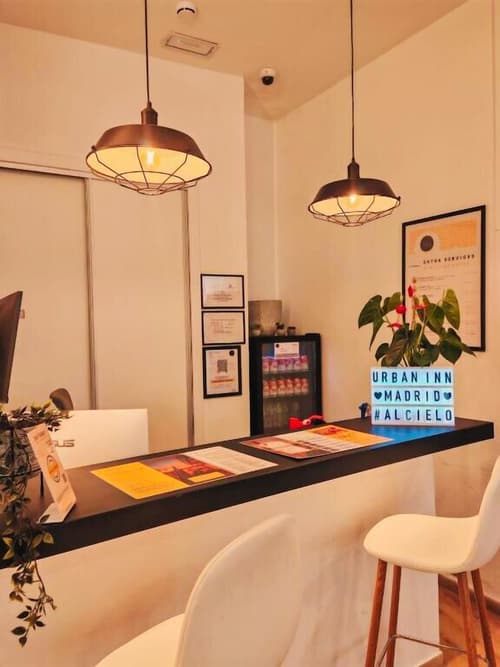 Urban Inn Madrid, Reception