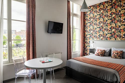 SmartAppart Caen République, Room