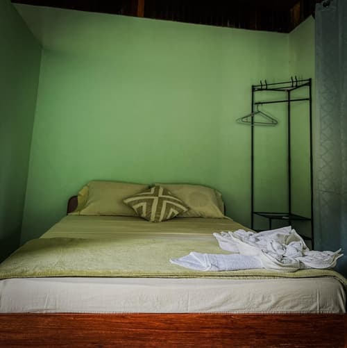 Ventanas en Corcovado, Room