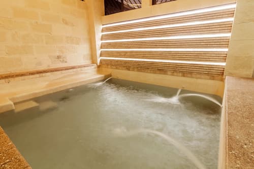 Xoza Hotel Urban Escape, Pool