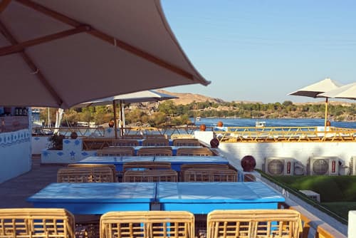 Dolty Kato Nubian house, Restaurant