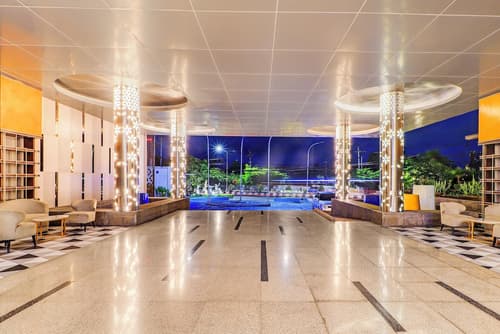 Sunday Hotel Arshika Sunset Road, Lobby