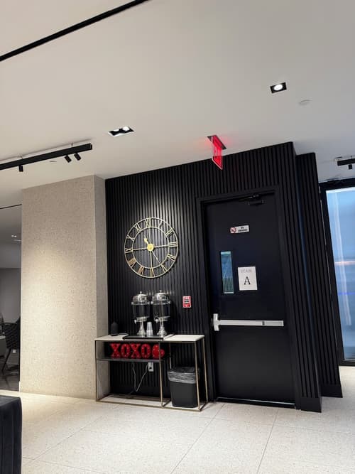 Nova Hotel Brooklyn, Reception