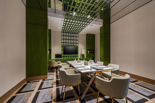 Grand Plaza Hotel Tabuk, Restaurant