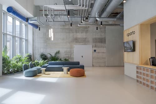 aparto Florence Manifattura, Reception