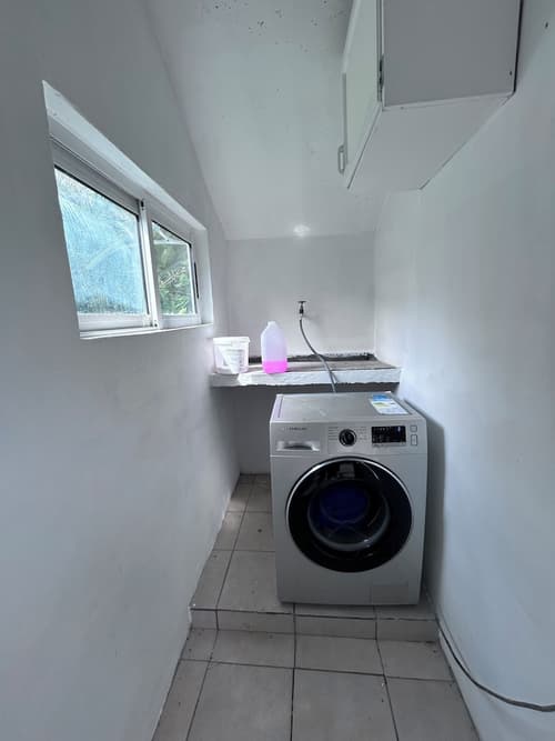 castaway lodge, Room