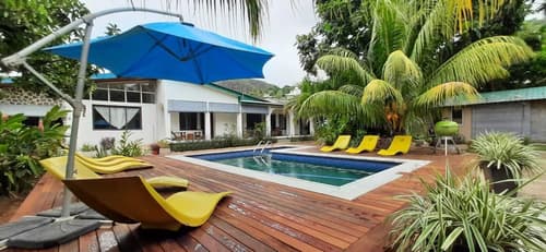 castaway lodge, Primary image