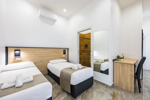 Borgo Casanova, Room