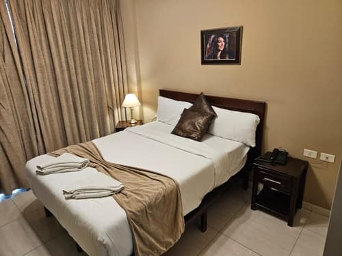 Saint John Hotel, Room