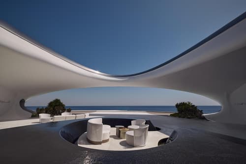 Shebara Resort, Reception