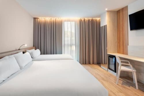 B&B HOTEL Sevilla Bormujos, Room