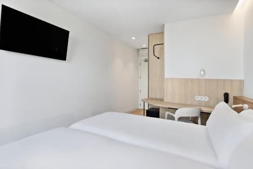 B&B HOTEL Sevilla Bormujos, Room