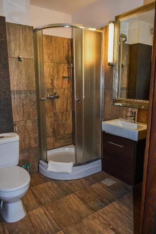 Great Polonia Kraków Kazimierz, Bathroom