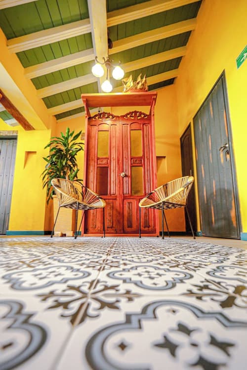 Hotel Casa Lorenza, Recepción