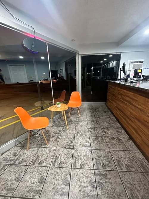 Canyon Inn Motel, Reception