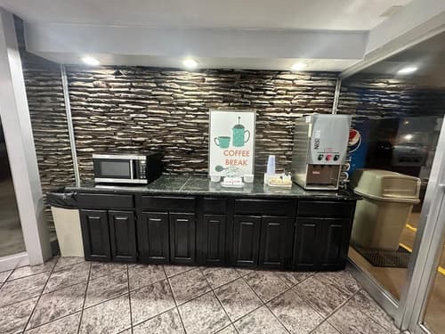 Canyon Inn Motel, Reception