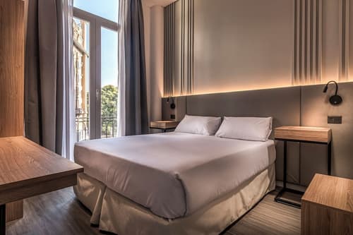 Up Central Córdoba, Room