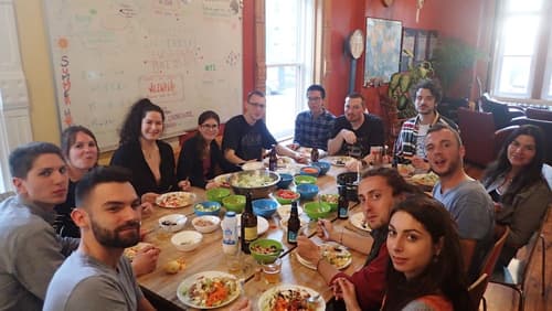 Auberge du Plateau - Hostel, Family dining