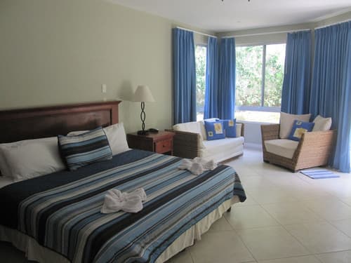 The Hideaway Hotel, Room