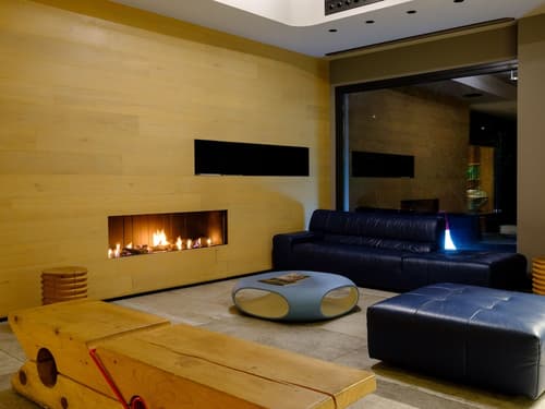 Essence Hotel, Reception