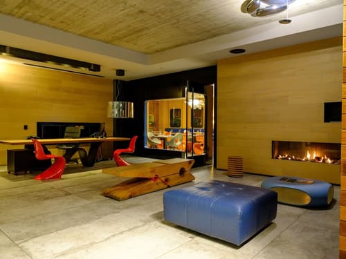 Essence Hotel, Reception