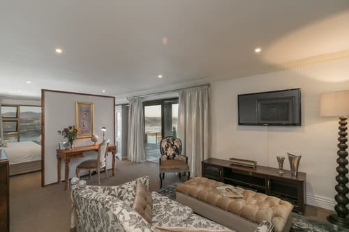 Villa Castollini, Room